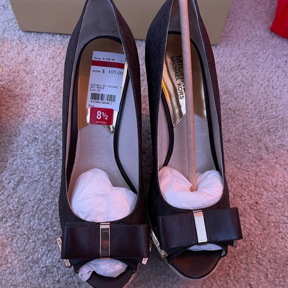 Micheal Kors Wedges